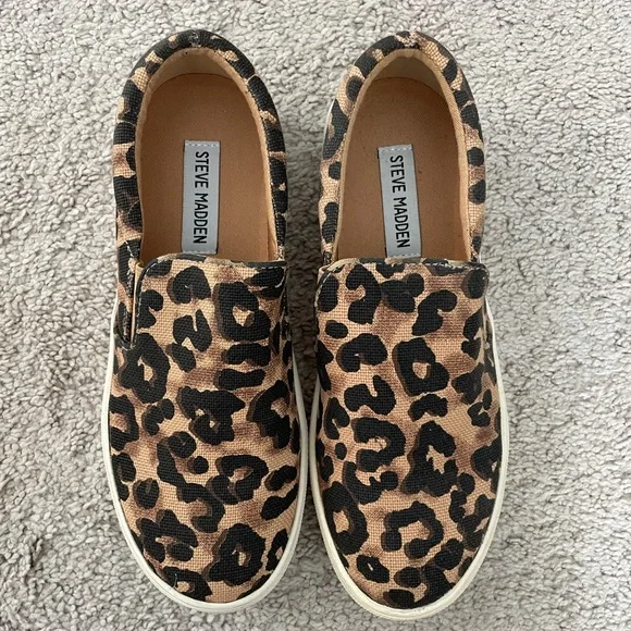 Steve Madden leopard print shoes - Picture 2 of 6